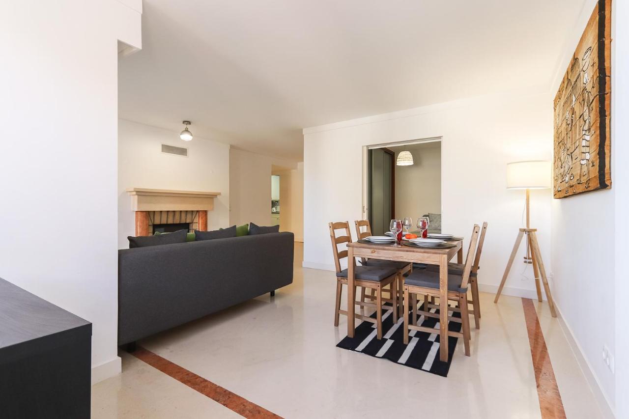 Lisbon Flower 360º - Your Lovely Flat With Pool And Parking エクステリア 写真