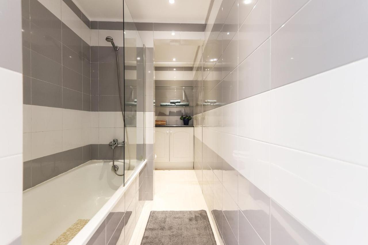 Lisbon Flower 360º - Your Lovely Flat With Pool And Parking エクステリア 写真