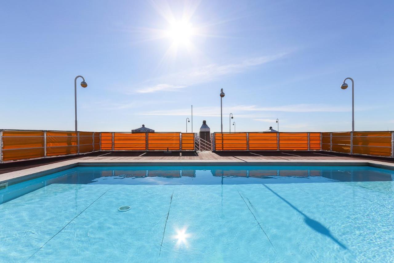 Lisbon Flower 360º - Your Lovely Flat With Pool And Parking エクステリア 写真